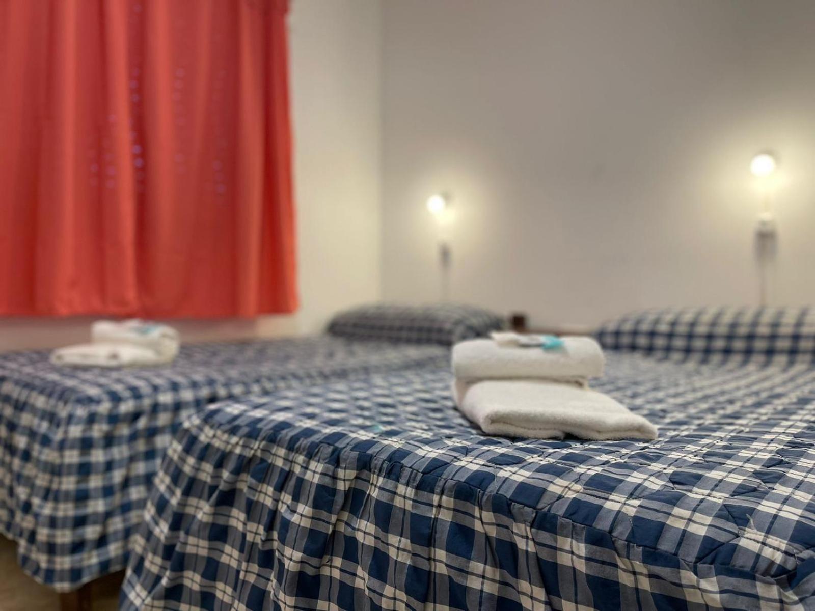 Hostel Danny 埃尔卡拉法特 外观 照片