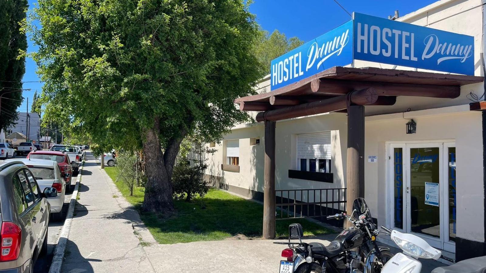Hostel Danny 埃尔卡拉法特 外观 照片